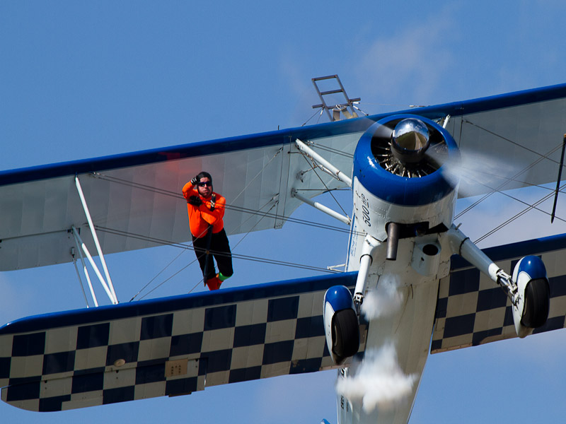 IMG_1244_screen.jpg - Tony Kazien on the wing of Dave Dacy's Super-Stearman